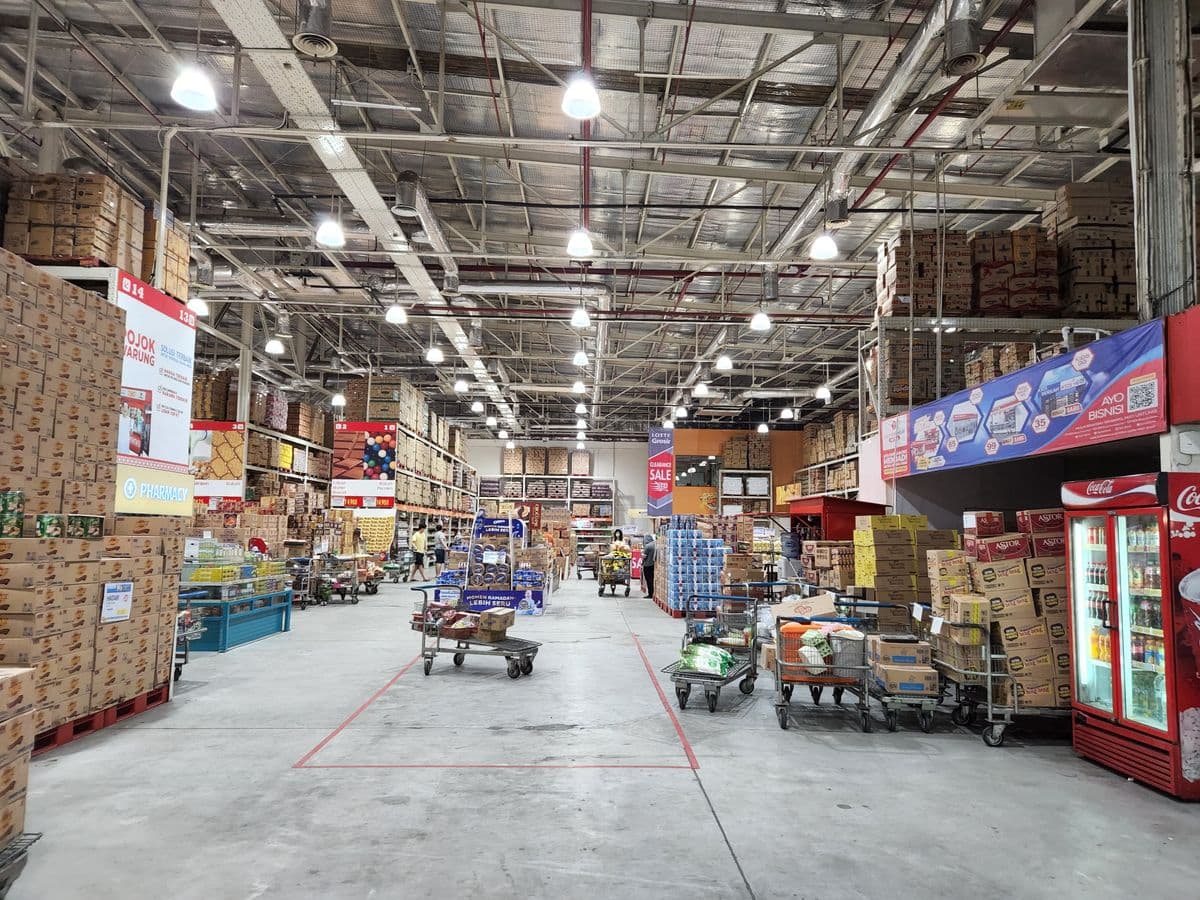 Sterling Express warehouse operations